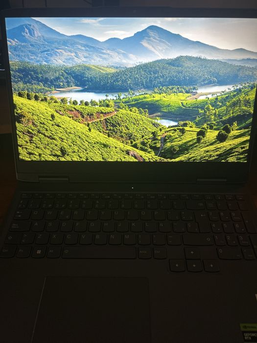 Lenovo LOQ 15IRH8 Gaming
