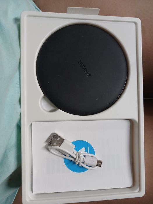 Carregador Sem Fios Anker PowerWave Pad Qi Wireless (Novo)