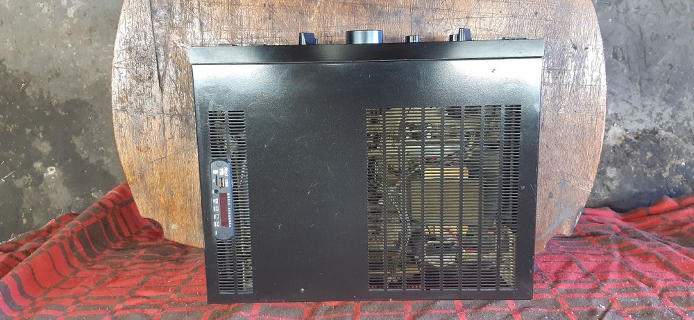 Усилитель акаі з колонками