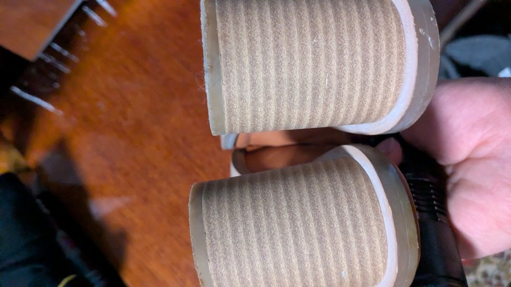 Босоніжки жіночі