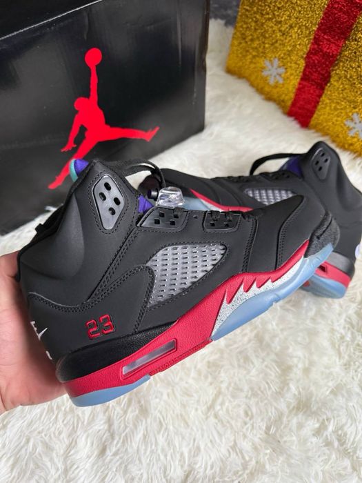 Кросівки Air Jordan 5