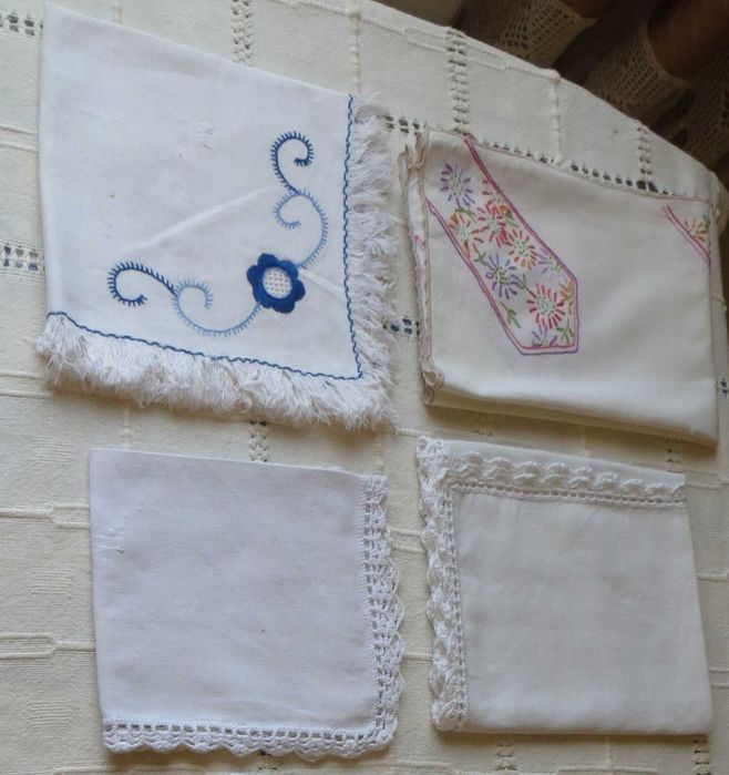 Napperons antigos de linho com 120 anos - Conjunto de 5 Napperons