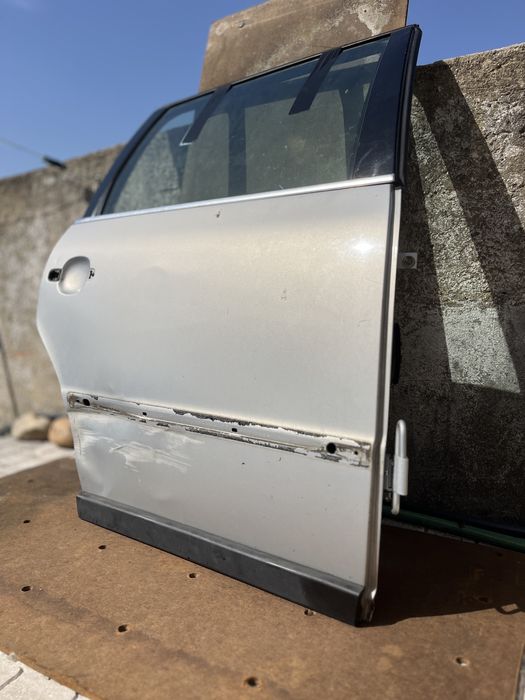 Porta Traseira Direita VW Passat B5 Variant 1999 Cinzenta + Vidro Original
