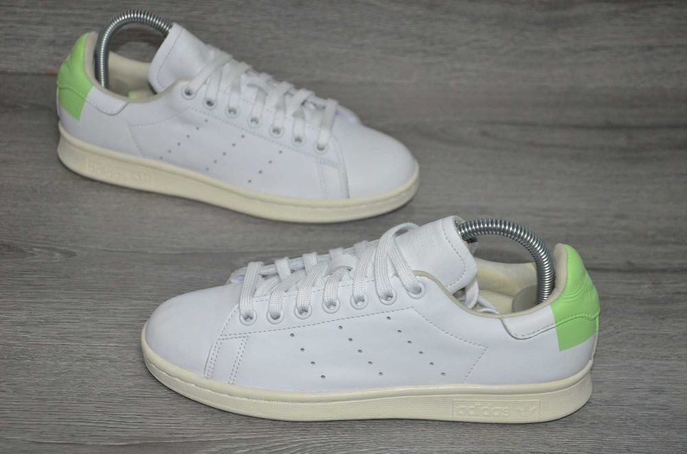 Продам кросівки шкіряні ФІРМА Adidas Stan Smith