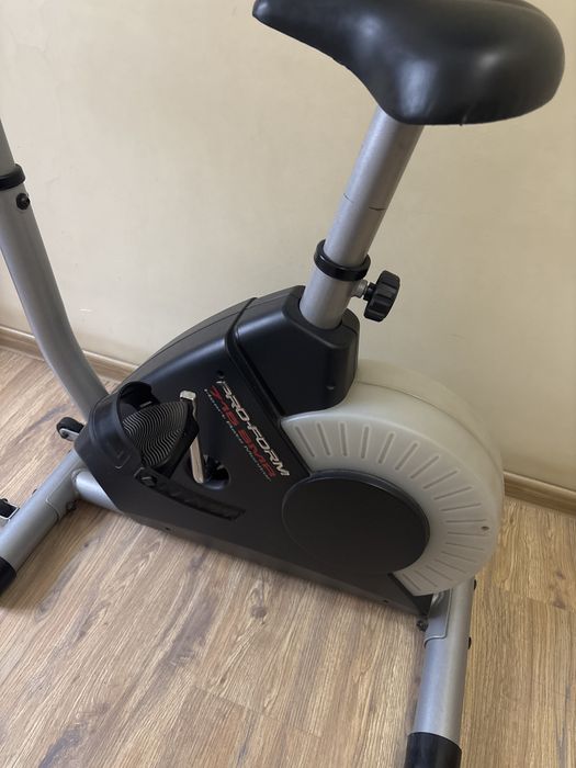 Велотренажер pro-form 715 smp