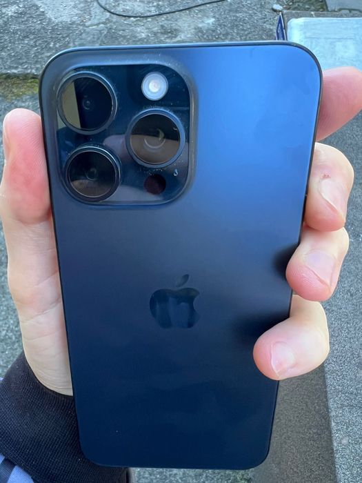 iPhone 15 pro max 1TB