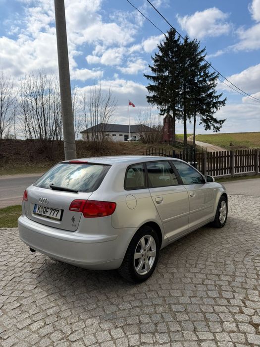 Audi a3*8P* Sportback* 1.6MPI