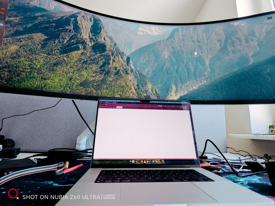 Samsung Odyssey G9 49 cali 240 Hz LC49G95TSSRXEn +Ergotron HX Desk