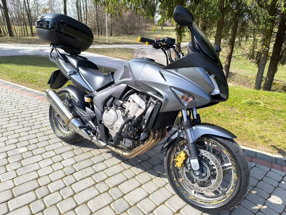 Honda CBF 600 PC43 ABS kufer serwis dodatki piękna nie a2 fz6 1000 er6