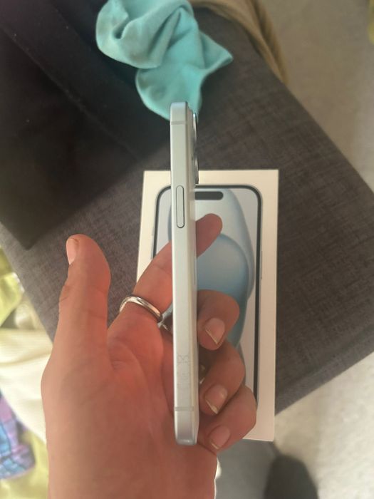 Iphone 15 128gb c/caixa capacidade da bateria 99%