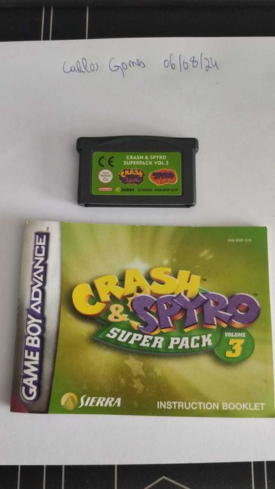 Crash & Spyro com caixa e insert original. Gameboy Advance SP