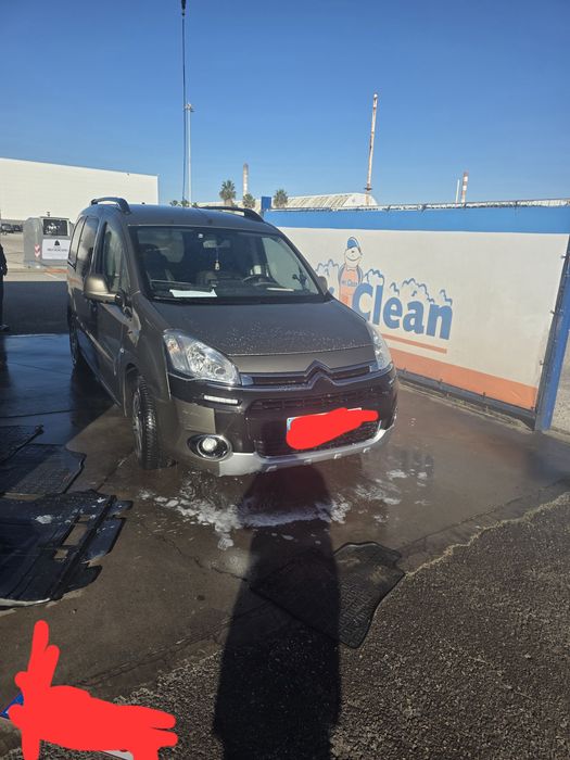 Vendo meu carro citroem berlingo
