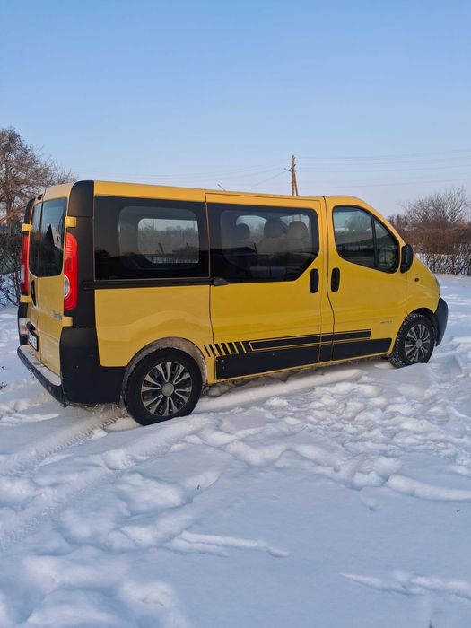 Рено трафік 2006р пасажир