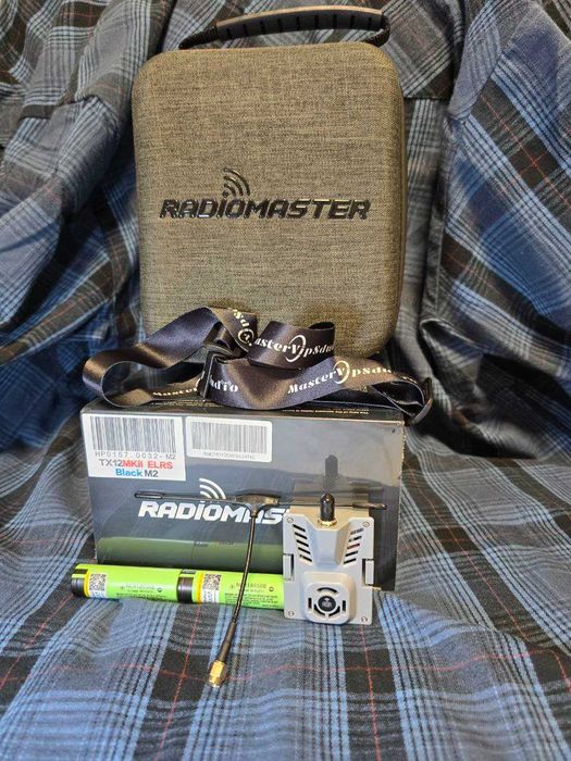 Radiomaster TX12 ERLS 2.4 та 915 ES900TX Новий Кейс Батареї 18650