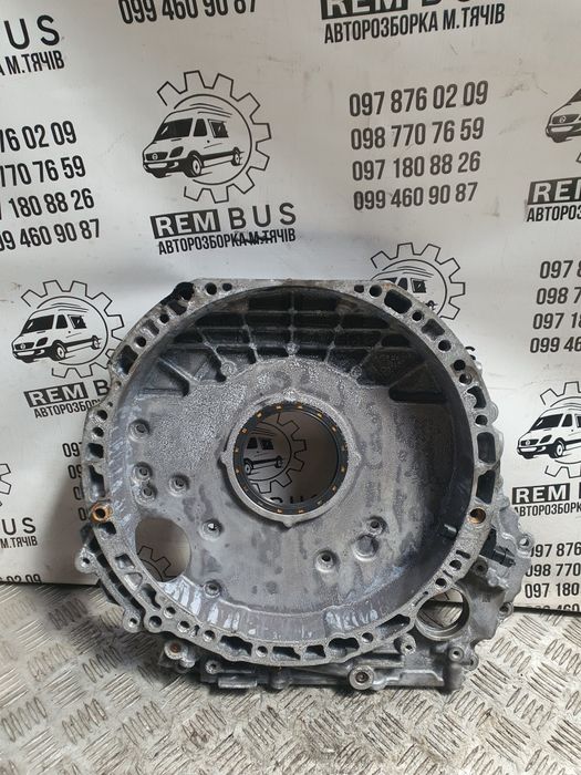 Кришка двигуна задня, кришка грм Mercedes-Benz  w910 vito w447 om654 2.0