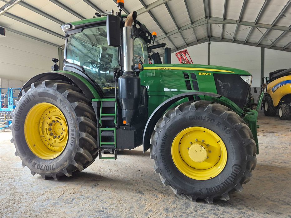 John deere 6250r full opcja stan idealny