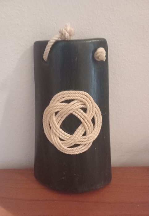 Telha pequena  com no