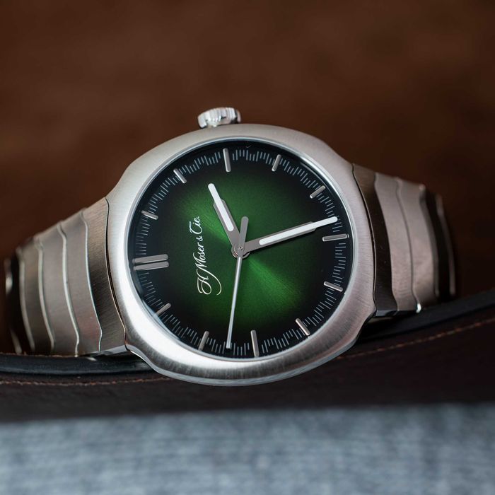 H. Moser & Cie. Streamliner Centre Seconds 40
