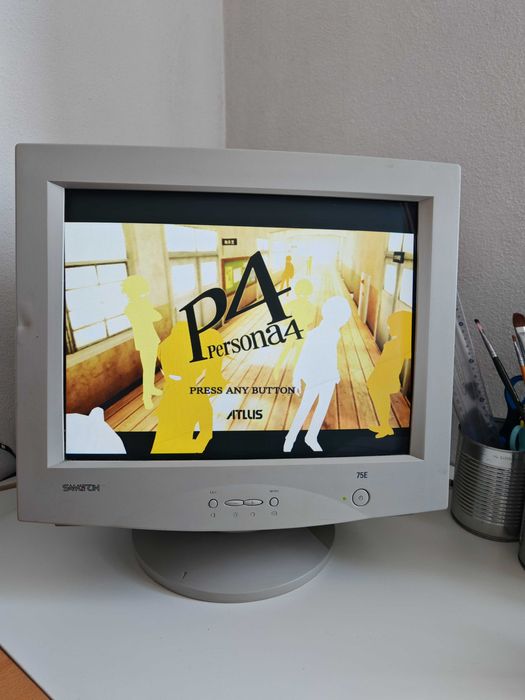 Samsung Samatron E75