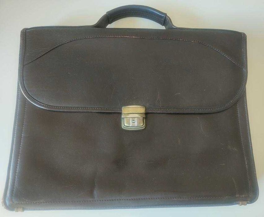 Skórzana aktówka 3-komorowa - logo PZU Życie (43 cm / 40cm)
