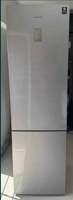 Frigorífico Samsung No Frost - inox 353 L (como novo)