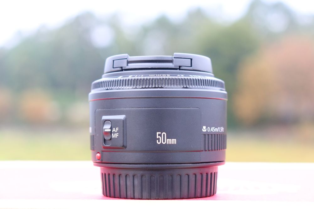 Canon EF 50mm F/1.8 II