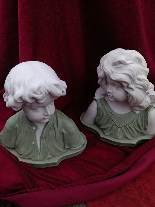 Фарфор статуетки