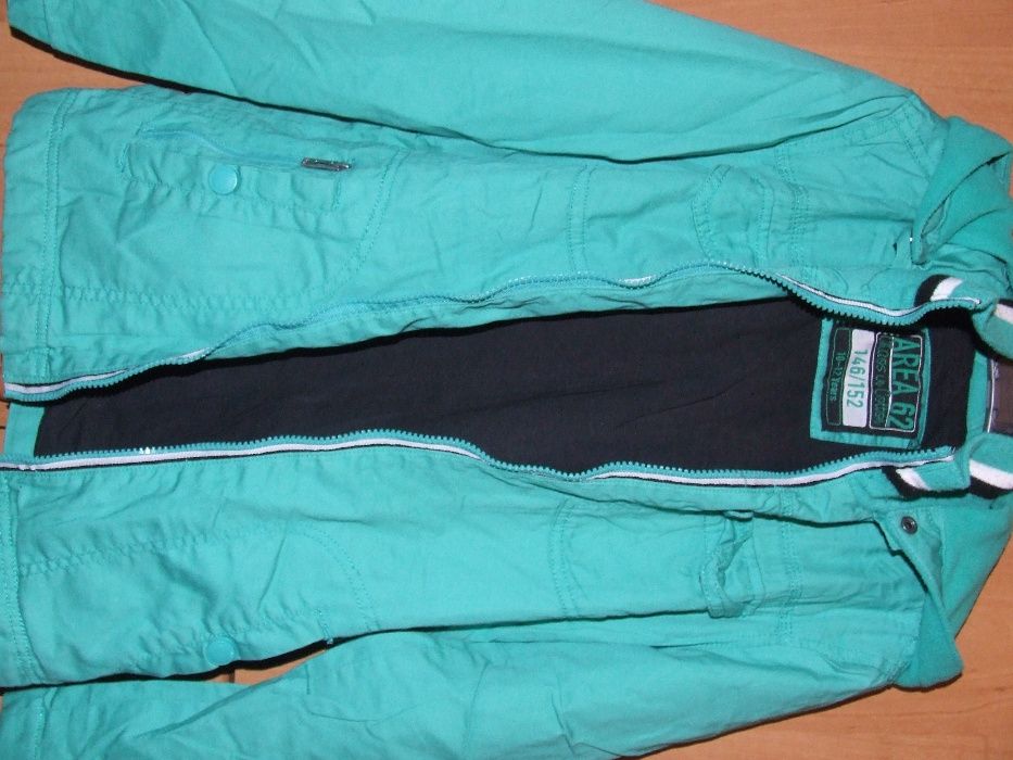 kurtka chłopięca roz.146/152 Takko