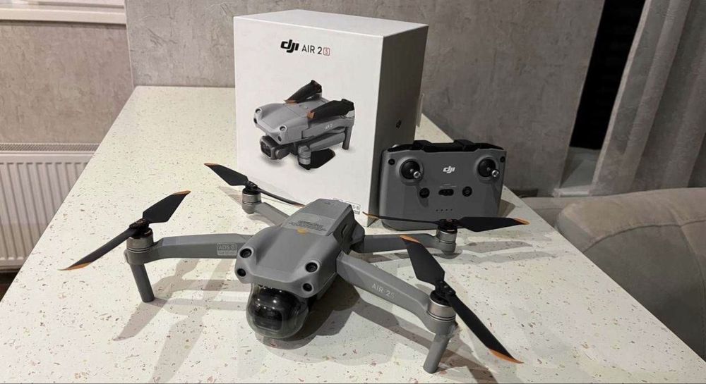 Квадрокоптер Dji air 2s
