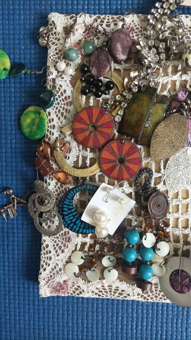 Kolczyki i klipsy-28szt