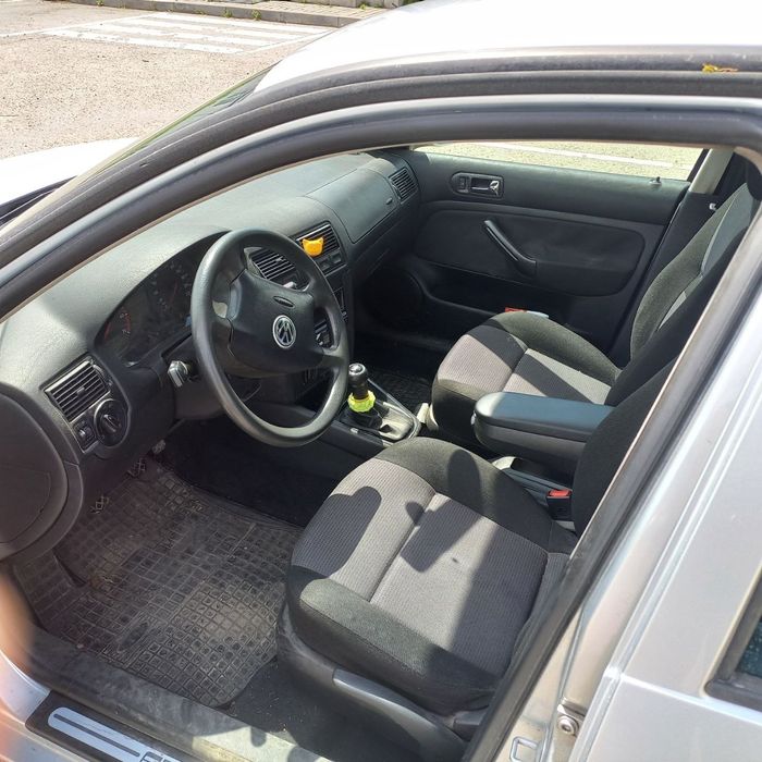 Автомобиль Golf 4