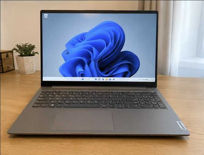 Lenovo ThinkBook 16 G6 i7-13700H | 16GB RAM | 512GB SSD | Como novo | Garantia