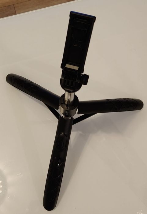 Selfie stick z funkcją statywu 180 cm i pilota