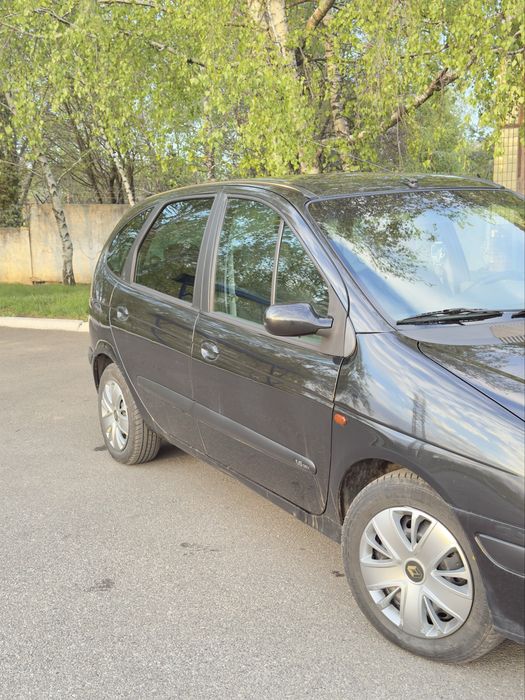 Продам Renault Megane Scenic