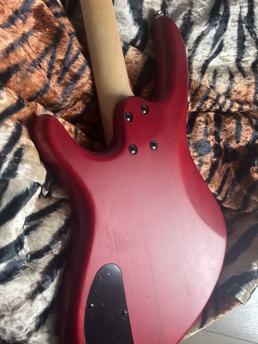 Gitara basowa Cort Action PJ