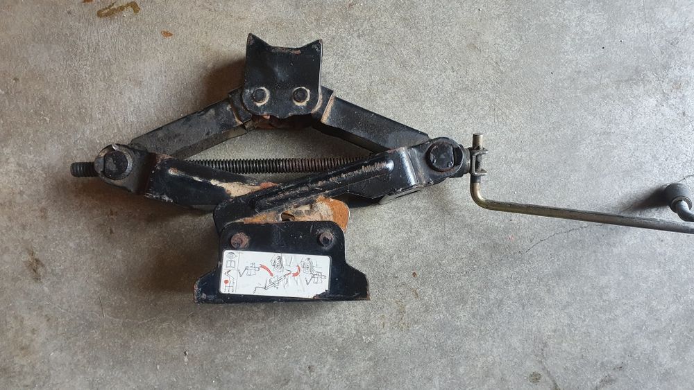 Macaco Original Peugeot 106 GTi