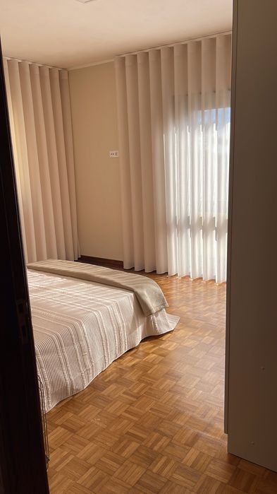 Alugo quarto época lectiva 2025