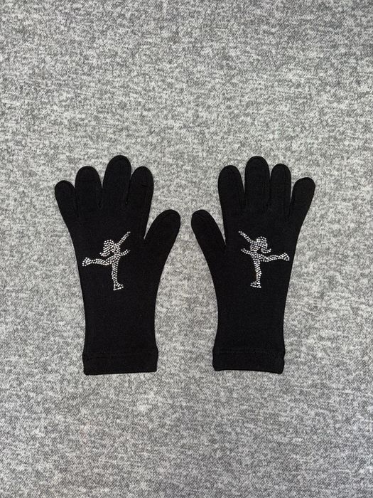 Перчатки для фигурного катания