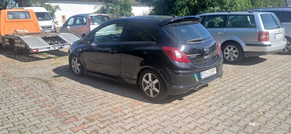 Opel Corsa D 1.7 125km GSI OPC LINE zderzak, progi , lotka