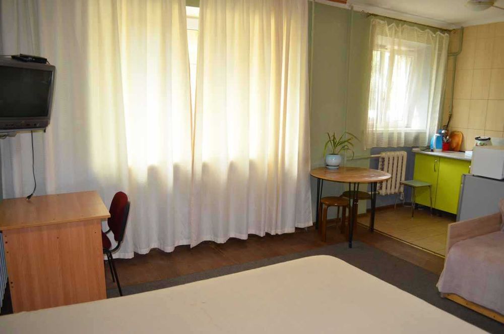 Квартира посуточно почасово Киев Соломенский район метро Шулявская