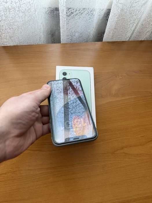 IPhone 11 на 128 гб