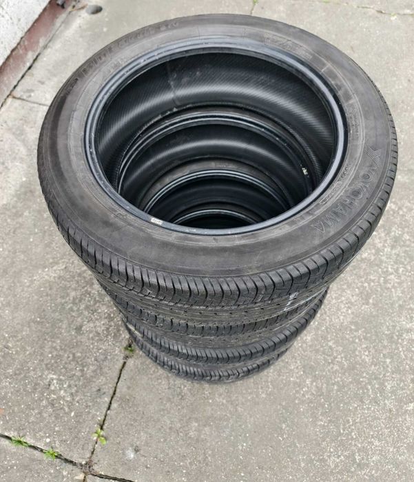 Opony Yokohama BLUEARTH E70 225/55 R18