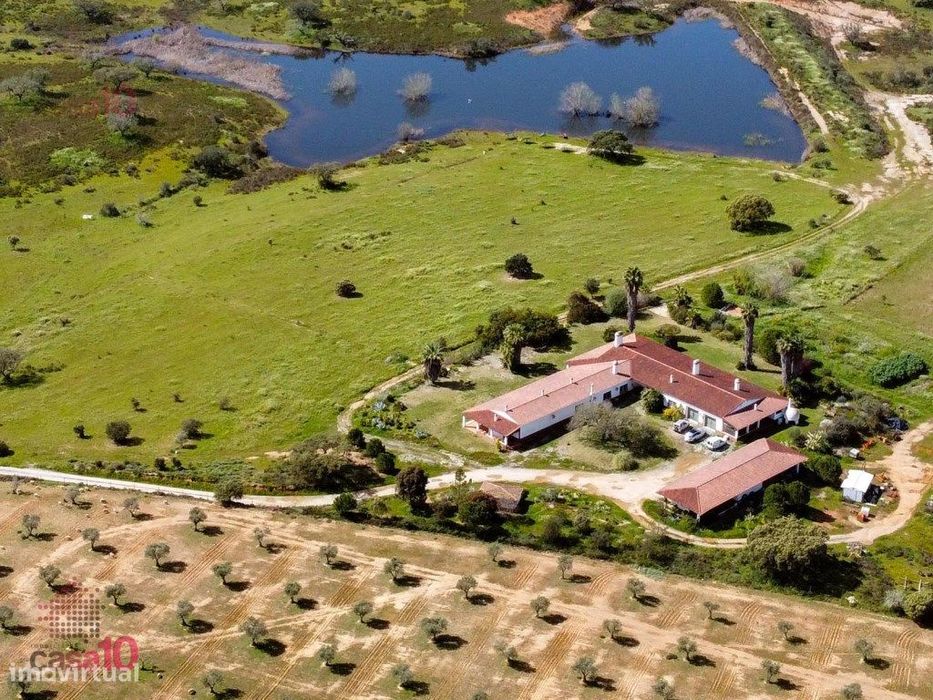 Vende-se magnífica Herdade em Vila Nova de S. Bento- Serpa