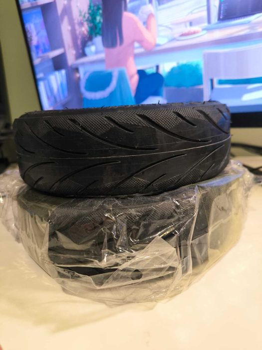 Pneus Innova Trontinete