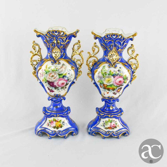 Par de Jarras em porcelana Vieux Paris, séc. XIX