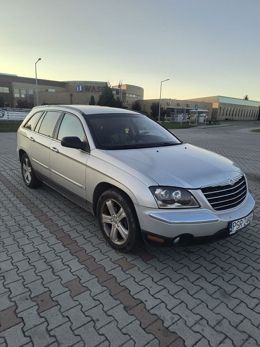 Sprzedam Chrysler Pacyfika   ,3,5 l , gaz , 6 osób , 4×4