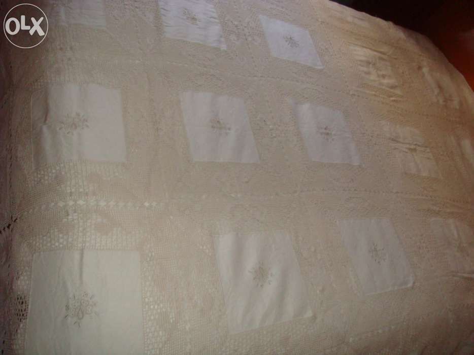 Colcha/toalha Renda e Linho423969639514787841
