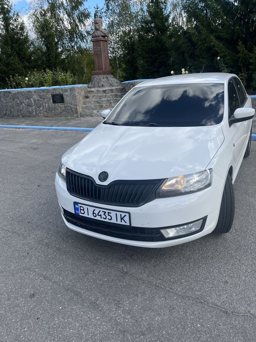 Продам Scoda Rapid 2012