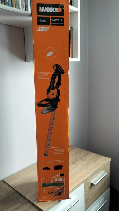 WORX Nożyce Akumulatorowe do żywopłotu WG261E + AKU 20V 2,0Ah + Ładowa