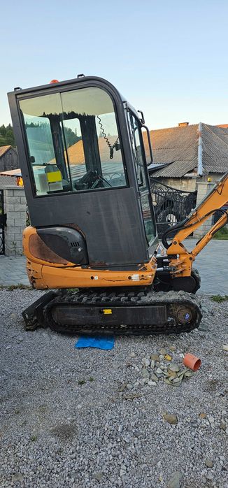 Case CX 18B minikoparka